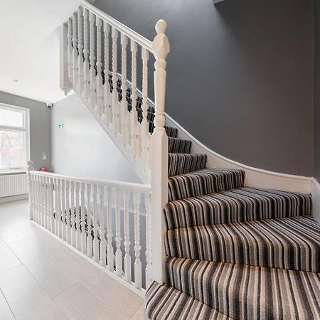 Charming Hotel Laundry Near Tufnell Park Лондон Екстериор снимка